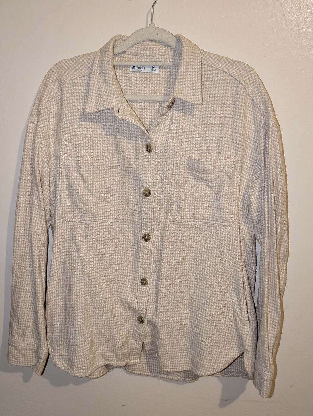Hollister Cream and Light Beige Checked Women's Button-Down Shirt Size M